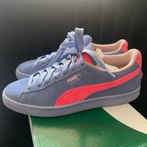Puma sneakers!